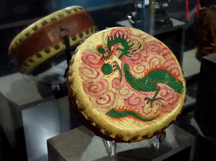 Drachendarstellung, Musikinstrument